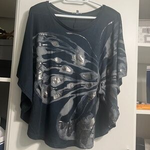 Charlotte russe, Size L, black with silver print